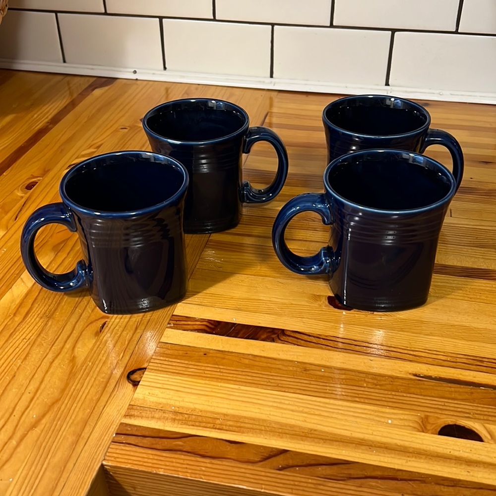 Set of 4 Fiestaware mugs